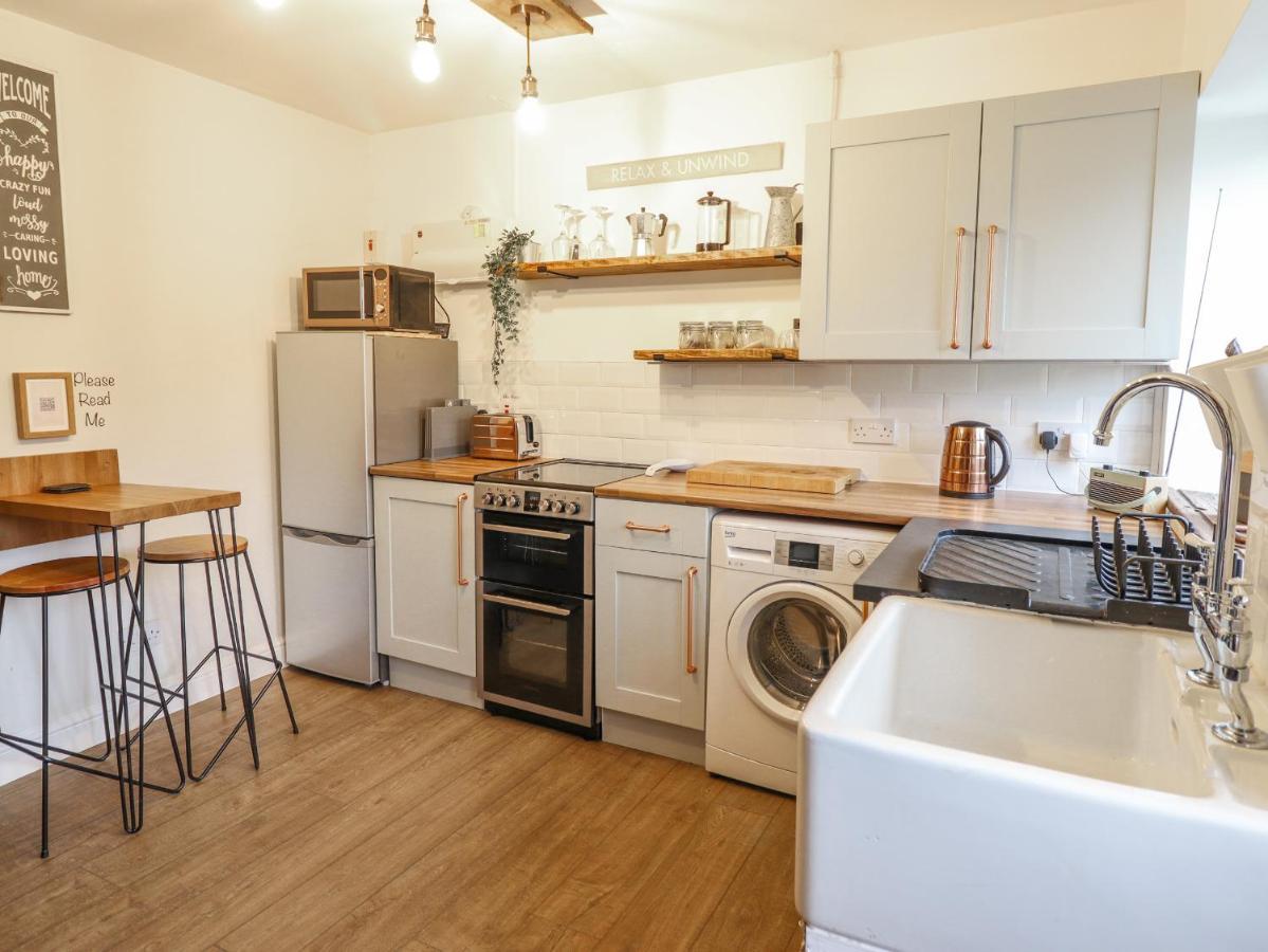 Pengeulan Villa Machynlleth Bagian luar foto